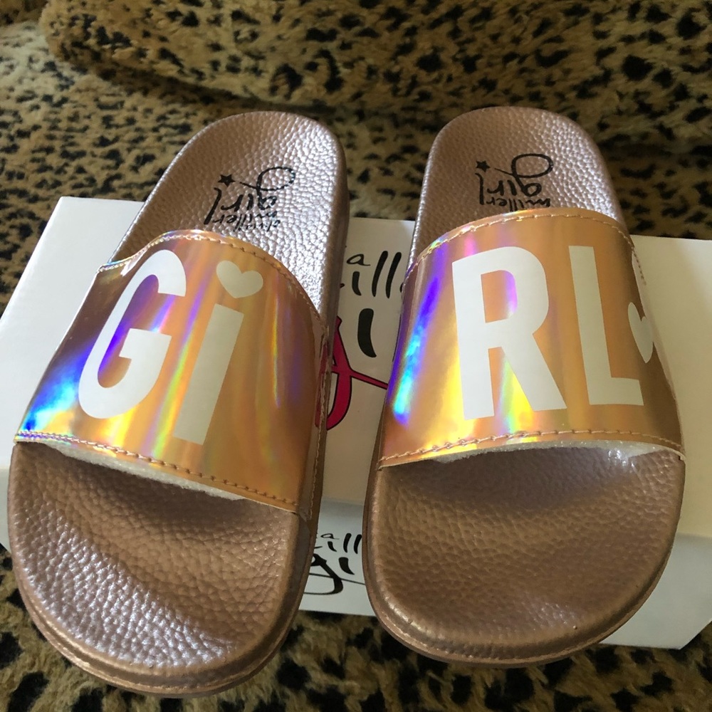 Girls Sandals - Picture 3 of 4